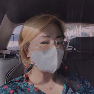 [숨그림]  덴탈마스크 짱구 우리아이 그리고 내가 쓰는 믿을수있는 케릭터 마스크  16종 — 3점을 준 리뷰어가 2021년 10월 올린 사용 사진