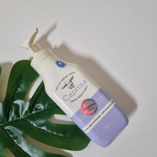 카프리나 산양밀크 모이스춰라이징 바디로션 350ml(라벤더향) — 5점을 준 리뷰어가 2023년 5월 올린 사용 사진