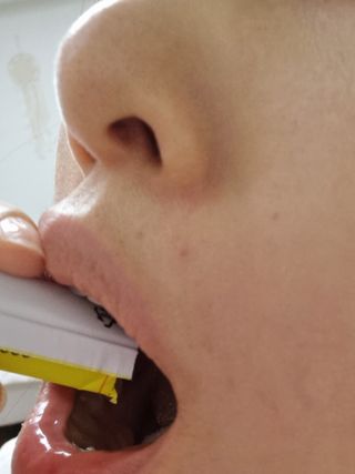 서울약사신협 프리미엄 비타민C 1,000mg_2.5g x 50포 — 5점을 준 리뷰어가 2021년 9월 올린 사용 사진