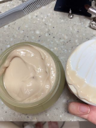카오리온코스메틱스 사카로미세스와 시카의 만남        릴리피 릴렉싱 크림 진정한 탄력을 경험해보세요 — 3.5점을 준 리뷰어가 2021년 6월 올린 사용 사진