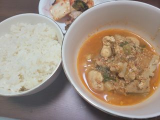 소담스퀘어 상암 궁중해물탕조씨집 백년가게 조씨집 팔뚝탕1인분550g — 4점을 준 리뷰어가 2022년 12월 올린 사용 사진