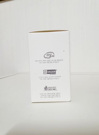 프로젝트오늘 제주 녹차 비건 앰플 — 4.5점을 준 리뷰어가 2021년 11월 올린 사용 사진