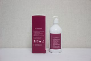 아미니 아크네 퓨어카밍 바디워시 500ml — 5점을 준 리뷰어가 2021년 7월 올린 사용 사진