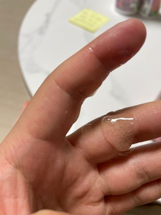 벨먼 내추럴스파 수분광채 스크럽 바디워시 600ml 5종 — 5점을 준 리뷰어가 2022년 5월 올린 사용 사진