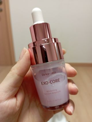 나우 [리브엠] 123억개 엑소좀으로 채운 눈부신 광채, 엑소코어 화이트닝 텐션 앰플 — 5점을 준 리뷰어가 2023년 7월 올린 사용 사진