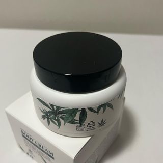 버텍스넘버원 버텍스 넘버원 햄프씨드오일 핸드밤, 바디크림 — 4.5점을 준 리뷰어가 2022년 3월 올린 사용 사진