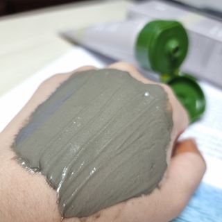 BRMUD 리커버리 머드 마스크 — 5점을 준 리뷰어가 2021년 8월 올린 사용 사진