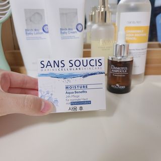 산수시 아쿠아 베네핏 24h 수부지 물광 속건조 수분크림 50ml — 5점을 준 리뷰어가 2021년 6월 올린 사용 사진