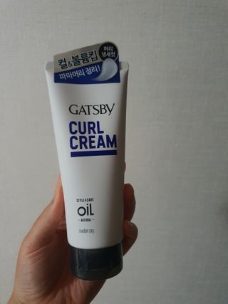 [갸스비] 곱슬 머리부터 파마까지 남자의 컬을 위한 갸스비 컬크림 — 5점을 준 리뷰어가 2021년 5월 올린 사용 사진
