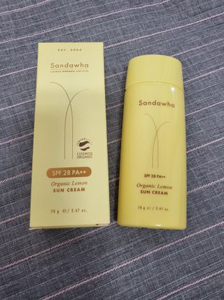 스킨큐어 산다화 유기농 레몬썬크림 — 5점을 준 리뷰어가 2022년 4월 올린 사용 사진