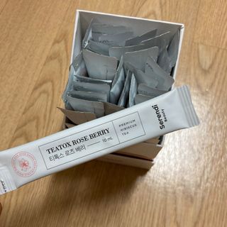세렌디뷰티_이너뷰티 티톡스 로즈 베리 — 5점을 준 리뷰어가 2021년 3월 올린 사용 사진