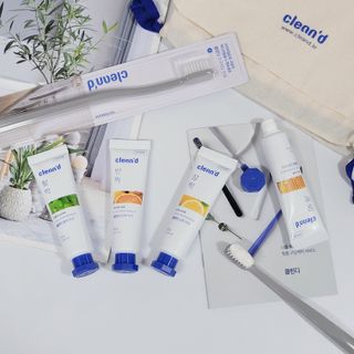 주식회사 클린디 [클린디] 파우치에 쏙 넣어 밖에서도 치아건강🦷 챙기기 [맞춤 칫솔 + 치약  + 파우치 구성] — 4점을 준 리뷰어가 2021년 12월 올린 사용 사진