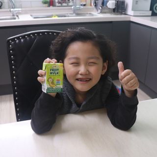 돌 Dole 후룻Mylk 바나나 135ml X32입 X1박스 — 5점을 준 리뷰어가 2022년 10월 올린 사용 사진
