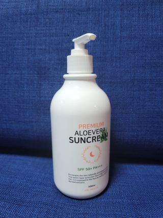 [닥터문] 프리미엄 알로에베라 선크림 500ml — 5점을 준 리뷰어가 2022년 7월 올린 사용 사진