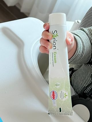 건선/아토/습진/민감성 피부 천연보습진정크림 소리온 크림 & 센시티브 크림 50g — 5점을 준 리뷰어가 2022년 3월 올린 사용 사진