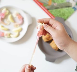 폭신 쫄깃 식감 로맨스, 몽키나나 젤리 8봉지 — 5점을 준 리뷰어가 2021년 3월 올린 사용 사진
