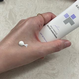 바노바기 코스메틱 바노바기 밀크씨슬 리페어 시카 선스크린 플러스 50ml — 4점을 준 리뷰어가 2023년 3월 올린 사용 사진