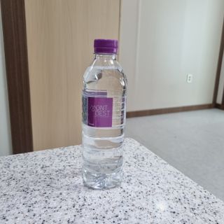 몽베스트 [MONTBEST]위드어스 500mL 20병 — 5점을 준 리뷰어가 2024년 2월 올린 사용 사진
