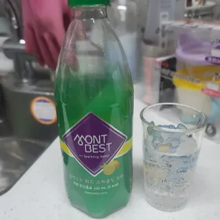 몽베스트 Montbest with Sparkling water Lemon OR Lime 20병(랜덤) — 5점을 준 리뷰어가 2022년 8월 올린 사용 사진