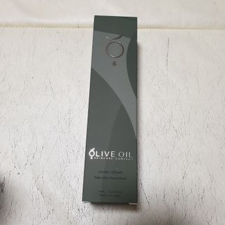 올리브 오일 스킨케어 컴퍼니 [OOSC] 보송보송한 내추럴리 너리시드 핸드크림 125ml — 5점을 준 리뷰어가 2021년 4월 올린 사용 사진