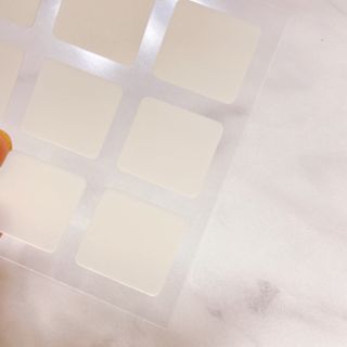 [큐어반H 커팅] 간편하게 떼서 쓰는 자외선차단 습윤밴드 (1팩/30매입) — 5점을 준 리뷰어가 2022년 11월 올린 사용 사진