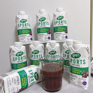 셀렉스스포츠 셀렉스 스포츠 웨이 프로틴 초콜릿 _ 330ml x 12팩 — 4점을 준 리뷰어가 2021년 5월 올린 사용 사진