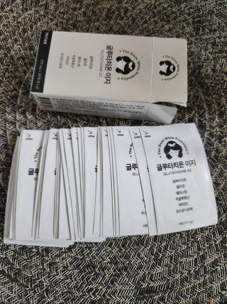 메디포스트 모비타 글루타치온 이지 필름형 30매 — 5점을 준 리뷰어가 2022년 12월 올린 사용 사진