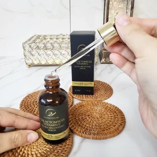 오투에니원 갈락토미세스 비타민 C 더블 브라이트닝 세럼 50ml — 3점을 준 리뷰어가 2023년 1월 올린 사용 사진