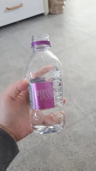 몽베스트 [MONTBEST] 330mL 20병 — 5점을 준 리뷰어가 2021년 10월 올린 사용 사진