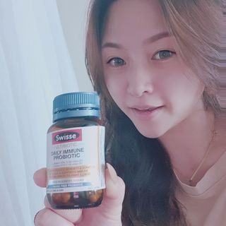 Swisse 스위스 데일리 이뮨 프로바이오틱스 10억, 30정 — 5점을 준 리뷰어가 2021년 3월 올린 사용 사진