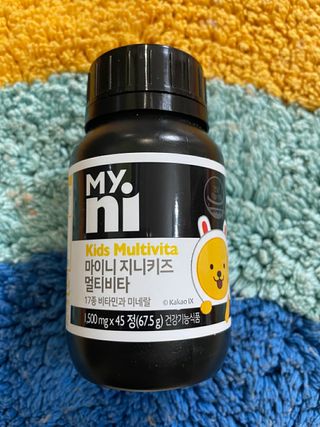 일동제약 마이니 마이니 지니키즈 유산균 츄어블, 멀티비타 set — 5점을 준 리뷰어가 2021년 3월 올린 사용 사진