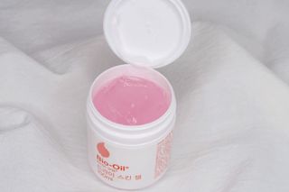 바이오오일 [바이오-오일] 드라이 스킨 젤 100ml — 4점을 준 리뷰어가 2021년 12월 올린 사용 사진