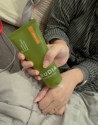[후르디아] 아보카도 비건 약산성 효소필링젤 — 5점을 준 리뷰어가 2024년 2월 올린 사용 사진