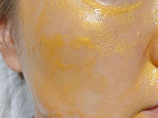 스킨클로저 바르바 프리미엄 골드리프팅팩 바르바 골드리프팅팩 — 5점을 준 리뷰어가 2022년 12월 올린 사용 사진