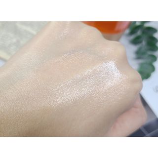 아소윤 건조하고 지친 피부에 힐링을 기분좋은 향기 스파맨션 바디오일 마사지오일 5종 중 1개 랜덤발송-2 — 5점을 준 리뷰어가 2021년 10월 올린 사용 사진