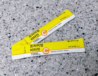서울약사신협 프리미엄비타민C1000_2.5G x 100포 — 5점을 준 리뷰어가 2021년 5월 올린 사용 사진