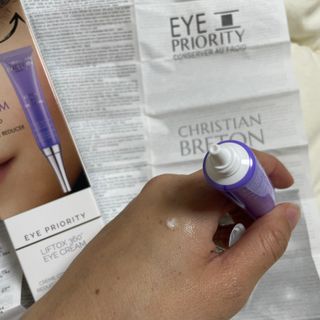 크리스티앙 브르통 리프톡스 360도 입체 아이크림 15ml — 5점을 준 리뷰어가 2022년 10월 올린 사용 사진