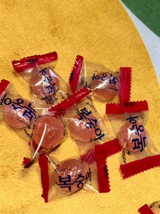 청포도캔디 복숭아캔디 — 5점을 준 리뷰어가 2022년 11월 올린 사용 사진