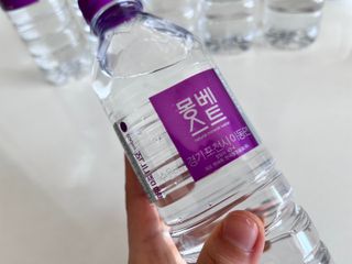 몽베스트 [MONTBEST]위드어스 500mL 20병 — 5점을 준 리뷰어가 2024년 2월 올린 사용 사진