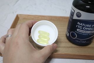 서울약사신협 네이처픽_알티지오메가3_1,205mg x 180캡슐 — 5점을 준 리뷰어가 2021년 9월 올린 사용 사진