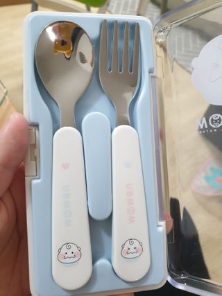 유비맘 스푼포크 케이스 세트 1+1 _컬러랜덤 발송 — 5점을 준 리뷰어가 2021년 1월 올린 사용 사진