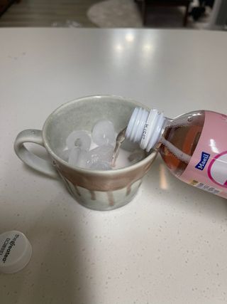 더그레잇티 콤부차 300ml *12개입 (오리지널 6개+베리리치 6개) — 5점을 준 리뷰어가 2022년 7월 올린 사용 사진