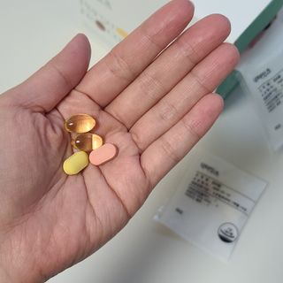 [닥터잇츠] 개인맞춤형 건강기능식품_2종 중 택 1 — 5점을 준 리뷰어가 2024년 1월 올린 사용 사진