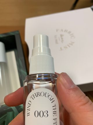디어포레스트 [5개세트] 숲속의 하루 패브릭미스트 (섬유향수/ 룸스프레이) 50ml 5개 — 5점을 준 리뷰어가 2022년 9월 올린 사용 사진