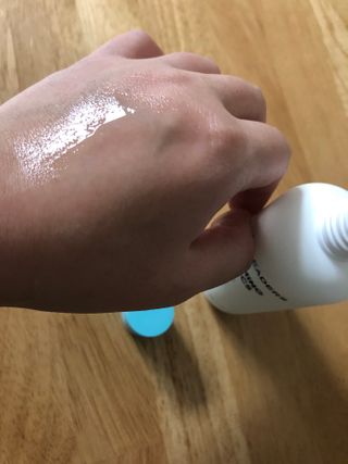 리더스코스메틱 리더스 카밍 바이오틱스 에센스 워터 — 5점을 준 리뷰어가 2021년 3월 올린 사용 사진