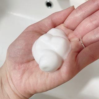 비프리코스메틱 허니 스킨 클렌징폼 150ml — 4점을 준 리뷰어가 2023년 2월 올린 사용 사진