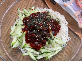 [한면원] 비빔국수 2인분 — 5점을 준 리뷰어가 2022년 8월 올린 사용 사진