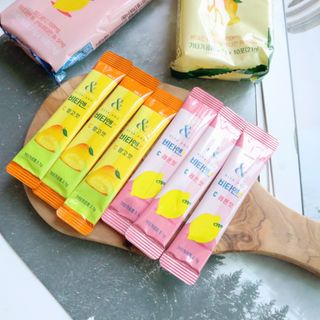 비타앤C 레몬맛, 망고맛 — 5점을 준 리뷰어가 2021년 4월 올린 사용 사진