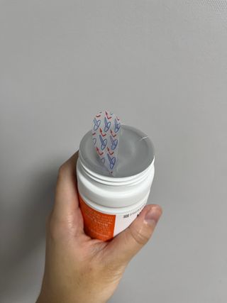 프리마인 성큼다가온 봄, 이너뷰티를 챙겨야 피부도 화사하게, 컨디션도 활기차게. 흡수율을 높인 고효율 비타민. — 4점을 준 리뷰어가 2022년 9월 올린 사용 사진