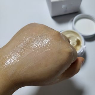 렉스리 크리에이티브 크림  Rexri Creative Cream — 5점을 준 리뷰어가 2021년 10월 올린 사용 사진